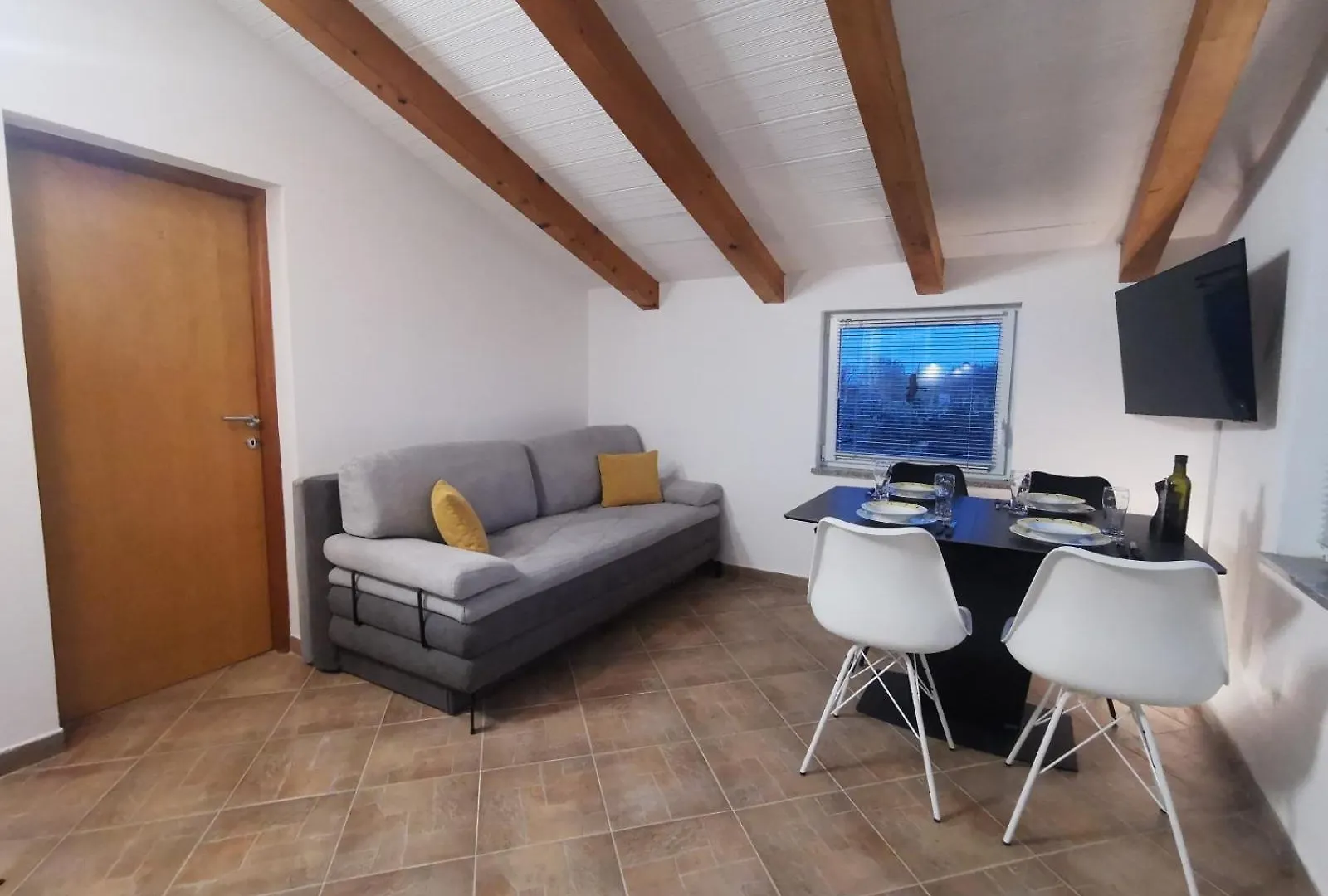 Holiday Apartment In Medulin With Terrace, Air Conditioning, Wifi, Washing Machine 5158-3 0*,  Croatia